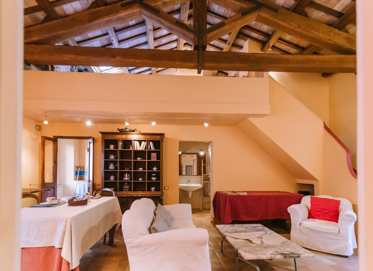 Palazzo Romani Adami 3* Fermo