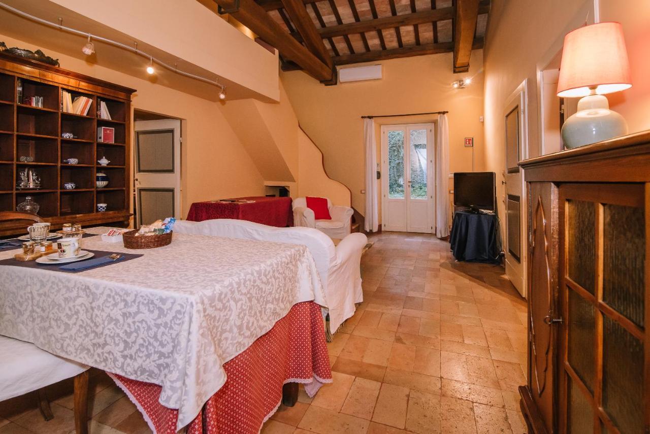 Palazzo Romani Adami 3* Fermo